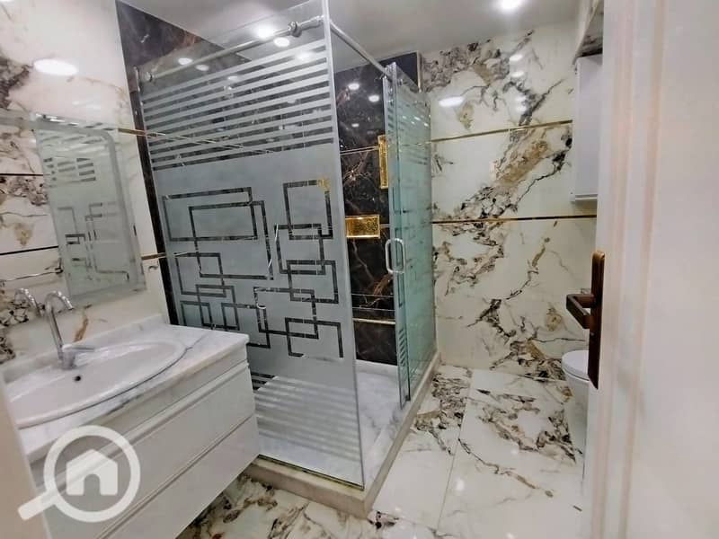 4 edd7e4f4-f760-4ef5-b2d8-b5780f6cd3b1 (1). jpg