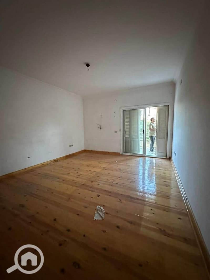 5 e0884d6a-3649-4428-b64c-9d2a3be16fc9. jpeg