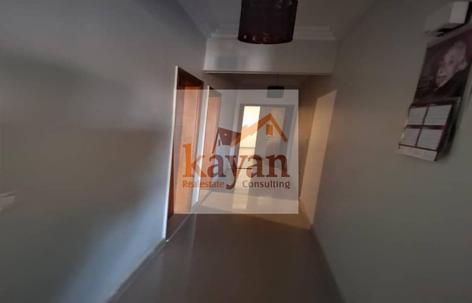 8 ef416e87-ded2-40c3-8d8b-64b61a559507. jpg