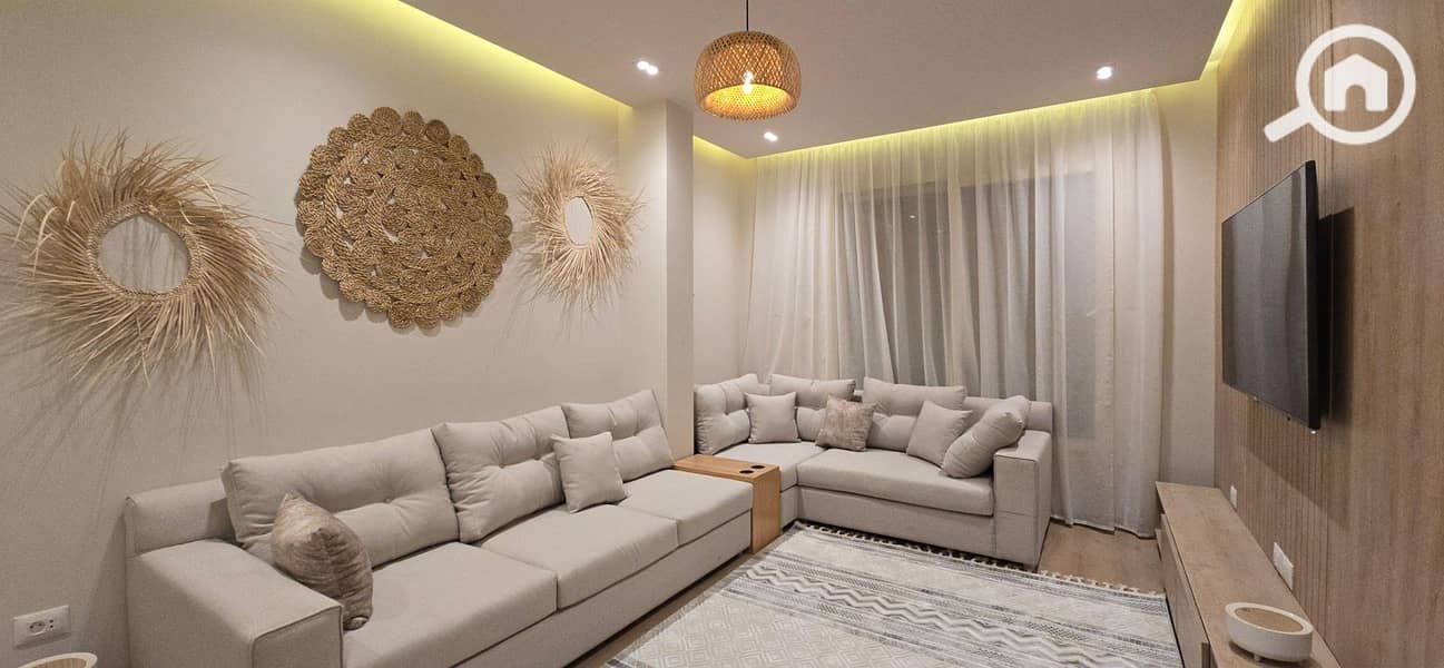 10 7a9a1ac4-a0d5-4e04-bfba-566b3ad59988. jpg