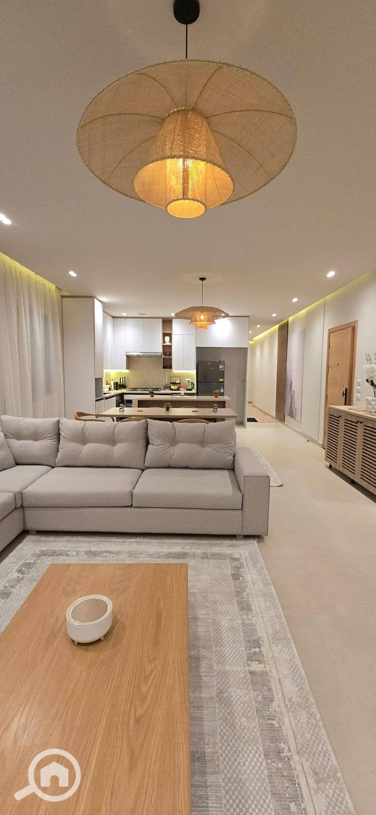 22 cc1f300e-9df1-4e77-8e88-2b238810361f. jpg