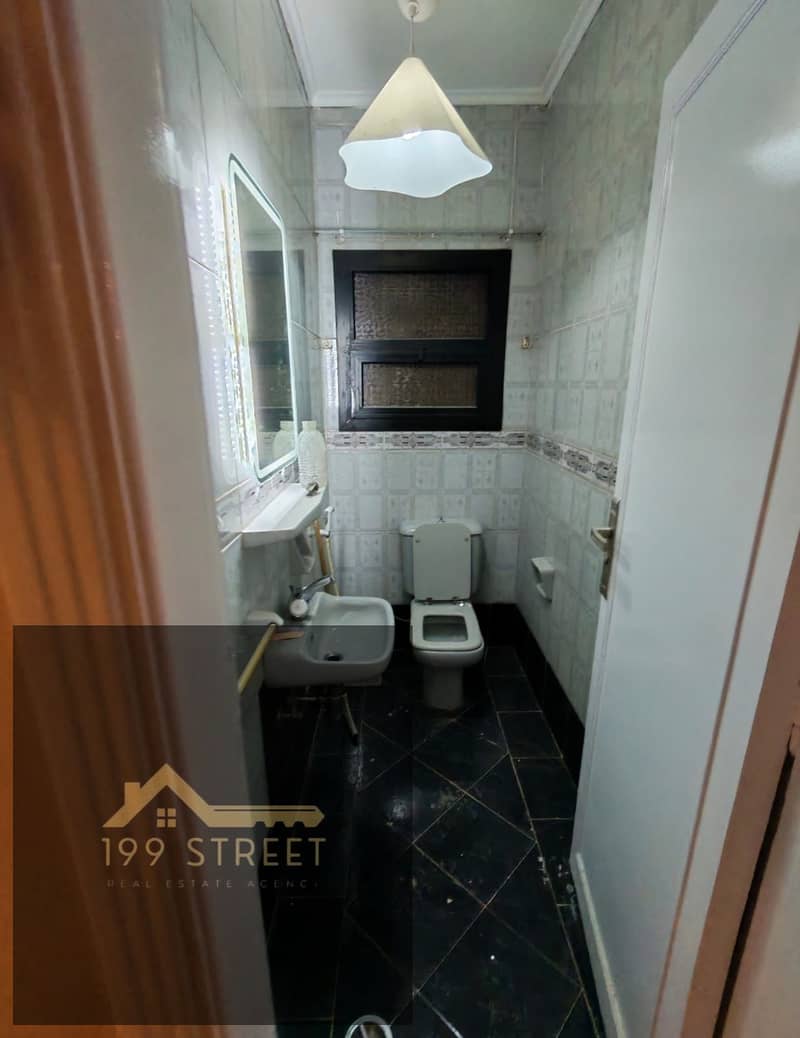 9 WhatsApp Image 2025-12-30 at 18.39. 06 (2). jpeg