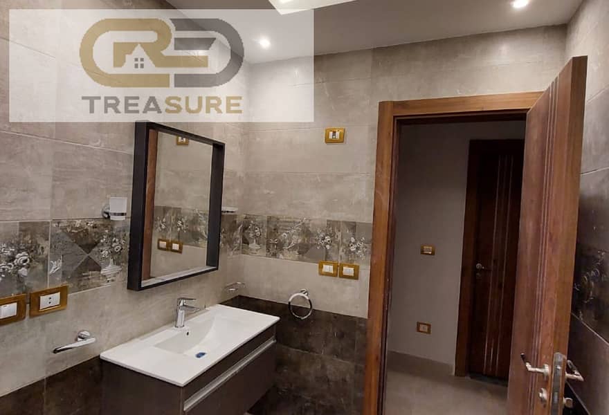 9 33276ff1-6703-4558-8172-b5dee1356e08. jpg