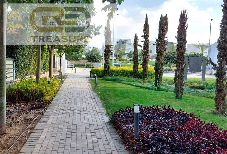 14 a95d52ee-8025-45c3-ba2a-0562ec397ca4. jpg