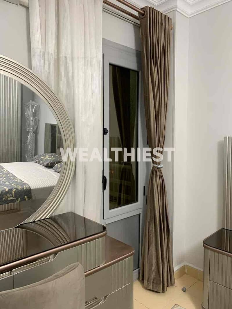 12 d3302aa4-6dd6-493d-9a9d-5b910b7e5a56. jpg