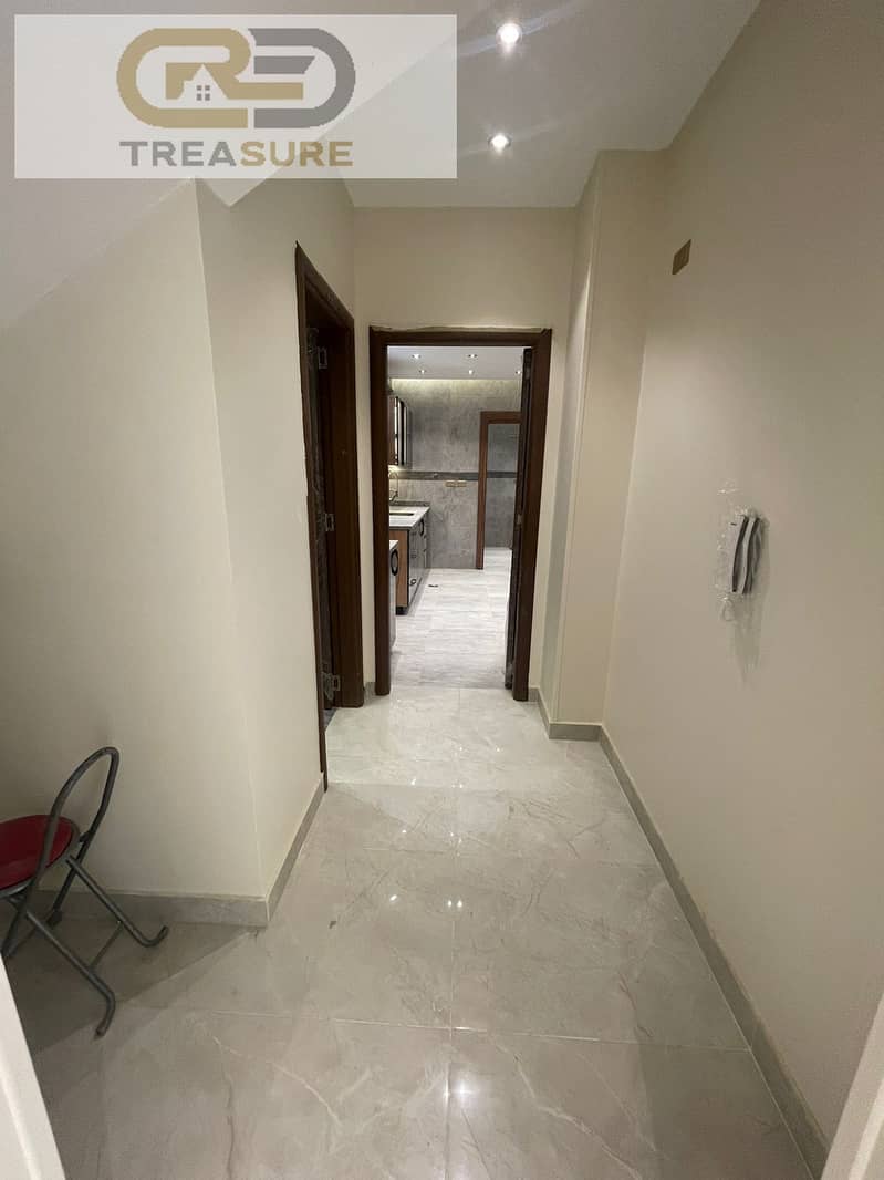 8 WhatsApp Image 2026-01-04 at 12.05. 34 PM (1). jpeg