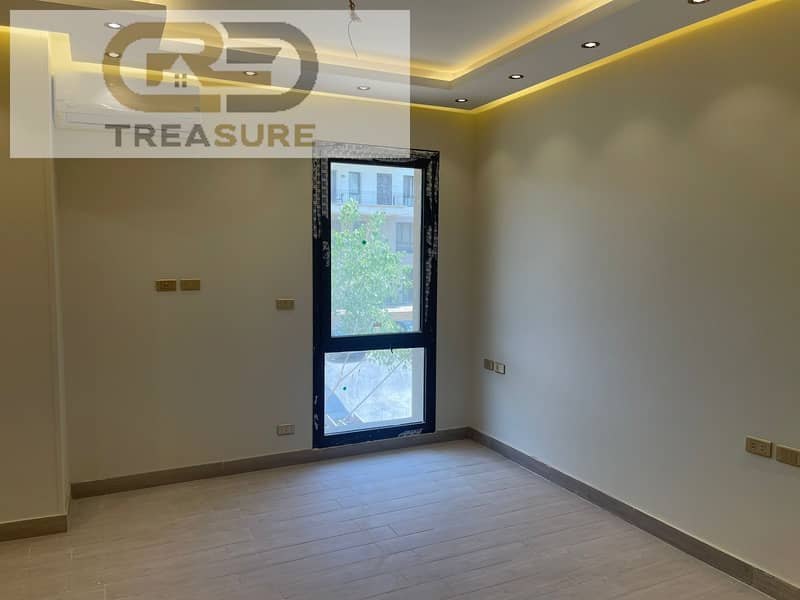 24 WhatsApp Image 2026-01-04 at 12.05. 35 PM. jpeg