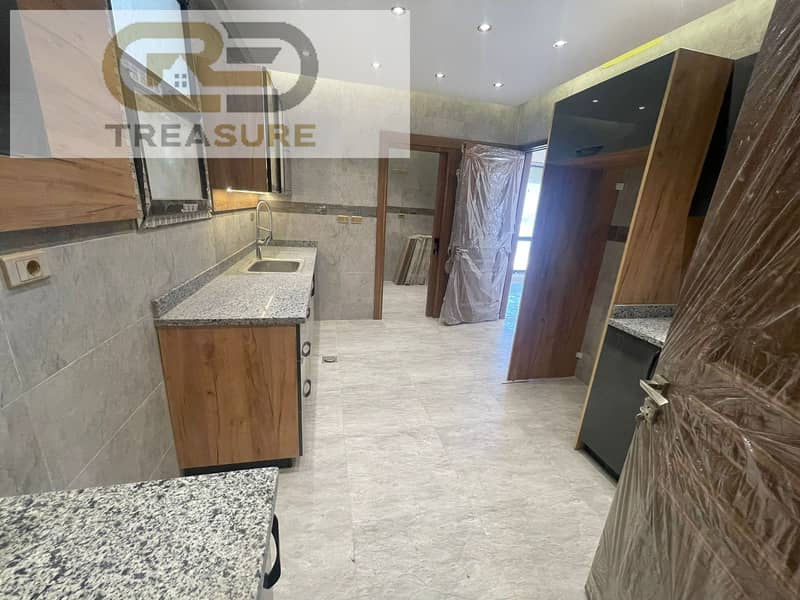 28 WhatsApp Image 2026-01-04 at 12.05. 37 PM. jpeg