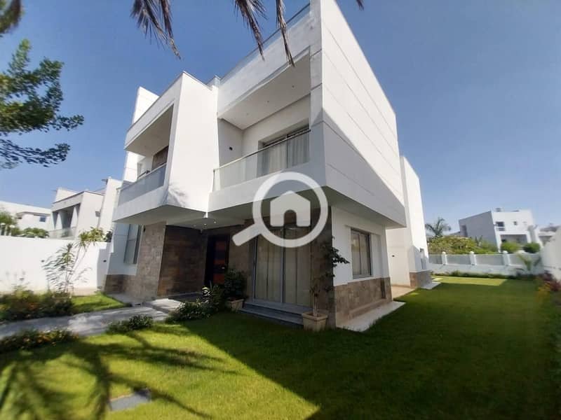 8 1abdf0e8-ecbe-4e56-bc13-4d8459e3ebca. jpeg