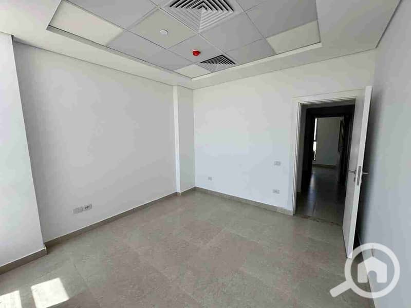 4 IMG-20251225-WA0001. jpg