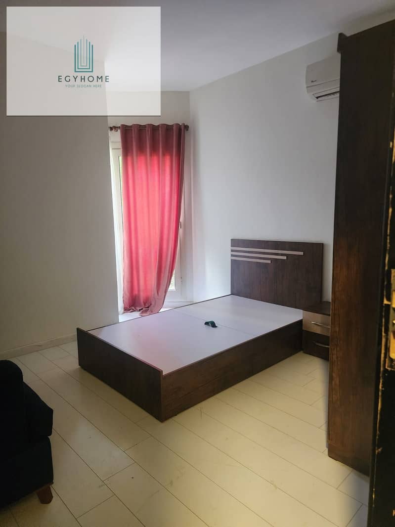 12 0ed64f8e-badc-4aba-b3f1-dc22d8d08ba4. jpg