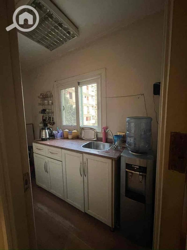 9 ed4fb060-b5ad-4a7c-9f4a-7212eda2b1ef. jpg