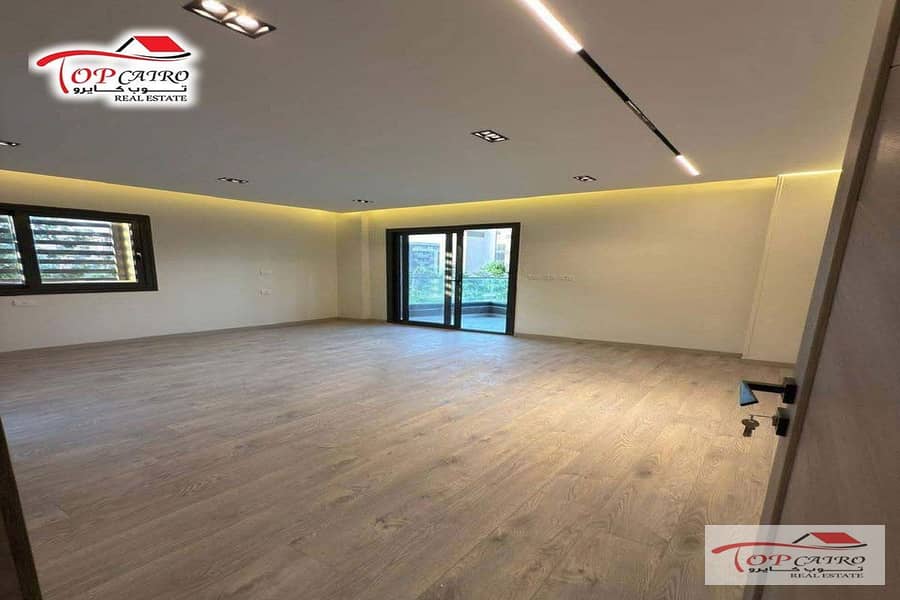 9 IMG-20251026-WA1283_1200x800. jpg