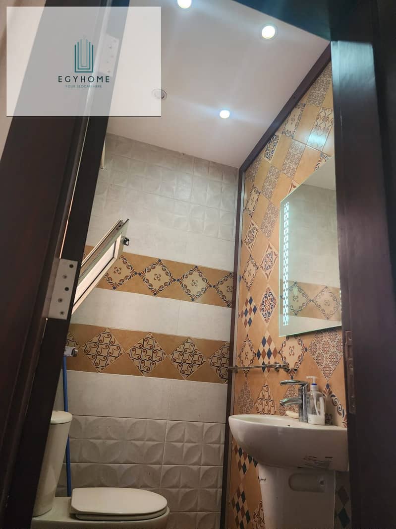 14 0b751fd8-9b65-417b-9dc0-0dcb59854176. jpg