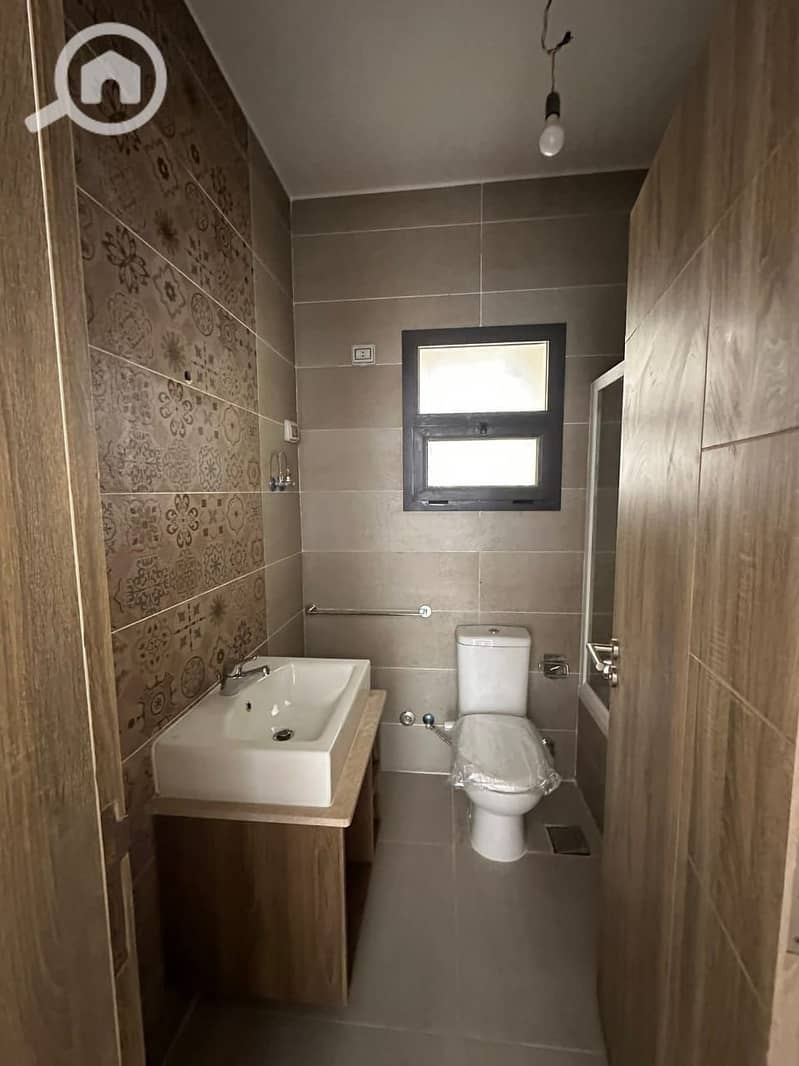 6 WhatsApp Image 2026-01-04 at 1.48. 35 PM. jpeg