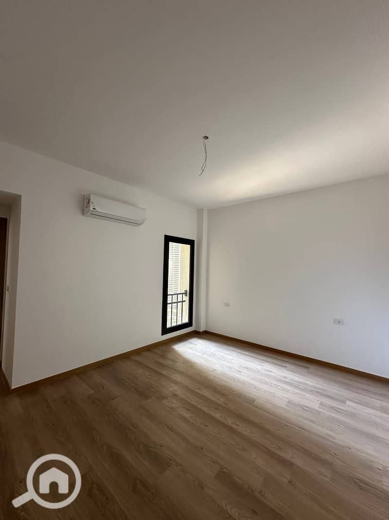 11 WhatsApp Image 2026-01-04 at 1.48. 35 PM (1). jpeg