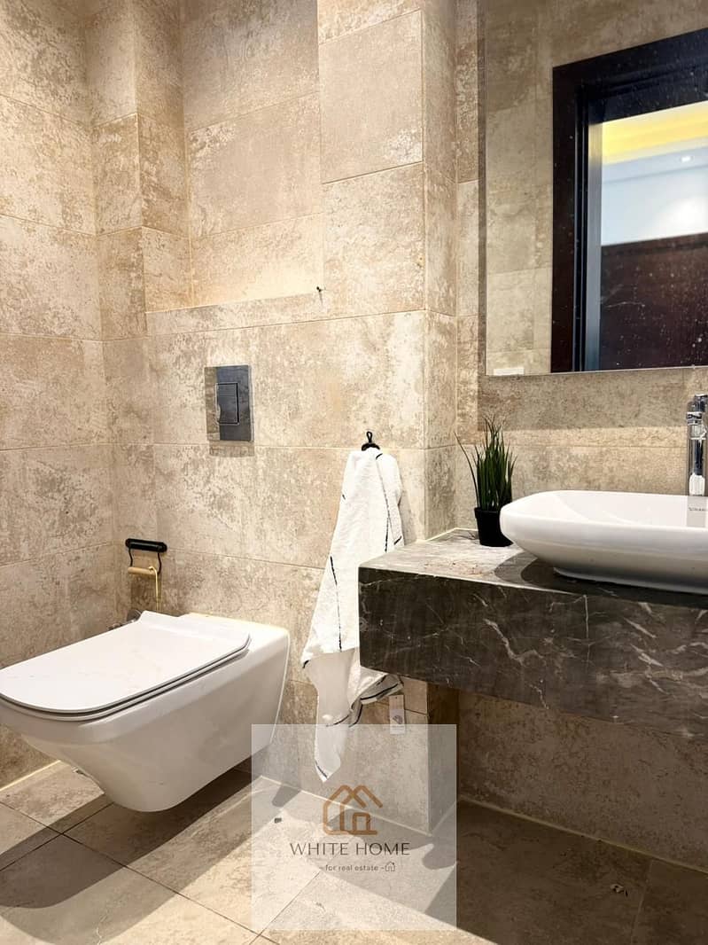 4 WhatsApp Image 2026-01-01 at 10.43. 35 PM. jpeg