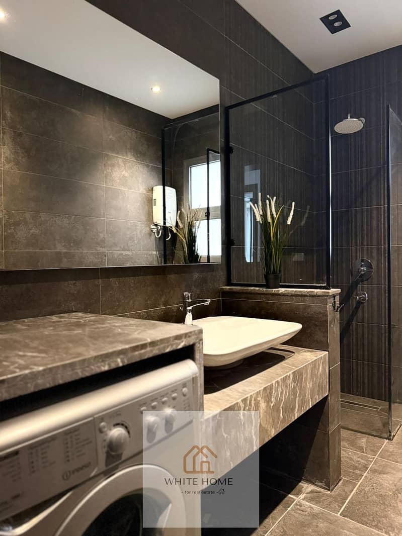 6 WhatsApp Image 2026-01-01 at 10.43. 38 PM. jpeg