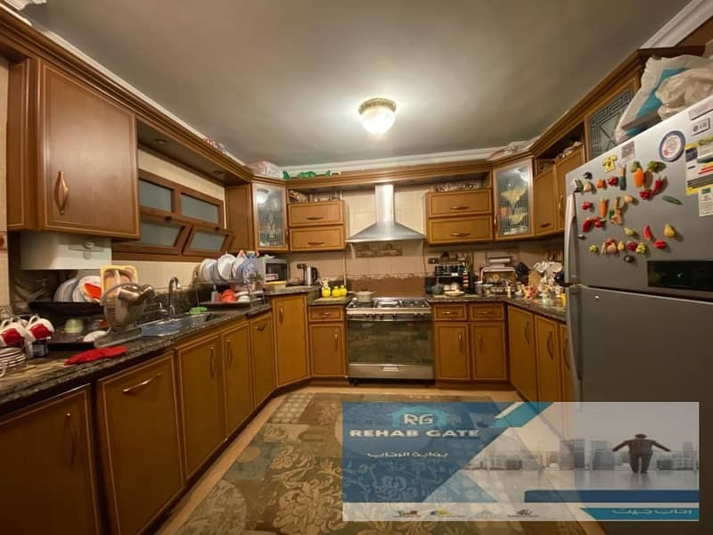 3 4cbbcde9-ffbb-42bf-8185-251bb3215d78. jpg