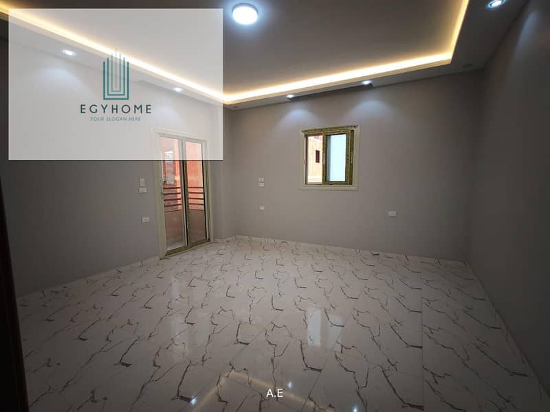 2 eaf58c96-cc17-44e7-82f6-1d53d9f27ce0. jpg