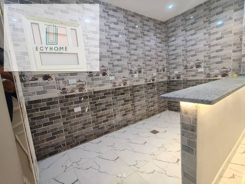 8 857e946c-5c73-4e91-94f4-d75ac57f9595. jpg