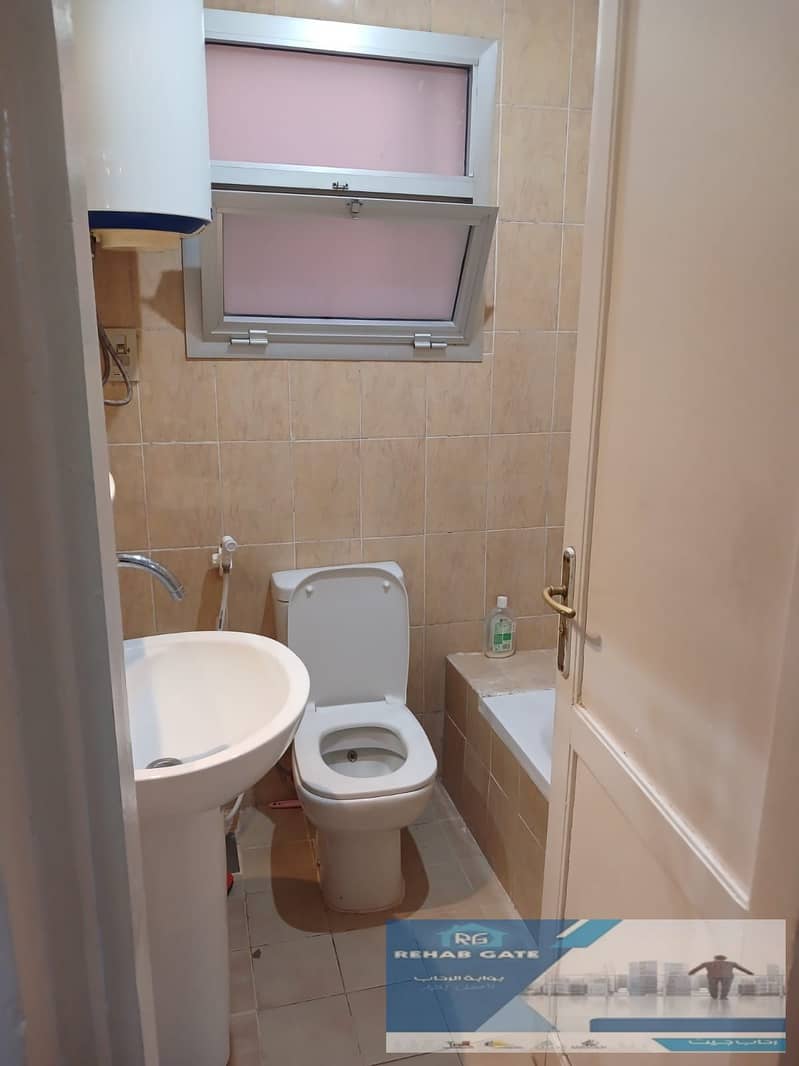 11 5b9ee5c6-aefe-453a-9de5-923a06485f40. jpg