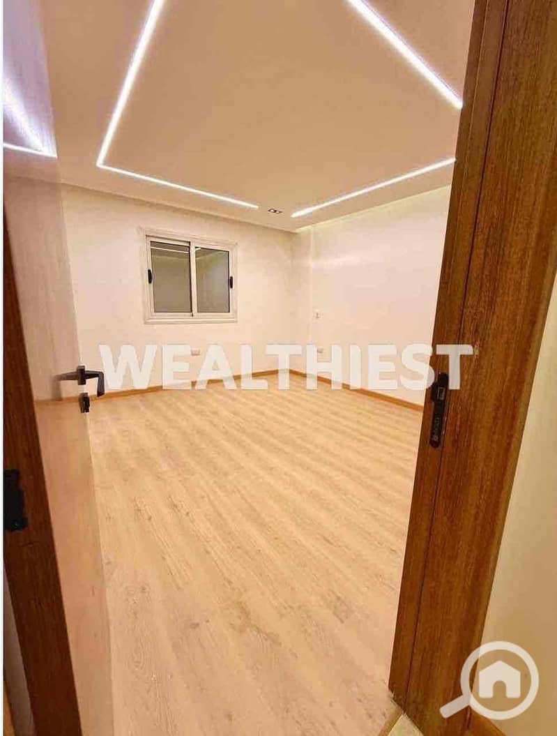 6 8e4cd8d7-bc98-49d4-8537-0e7b53f35ac5. jpg