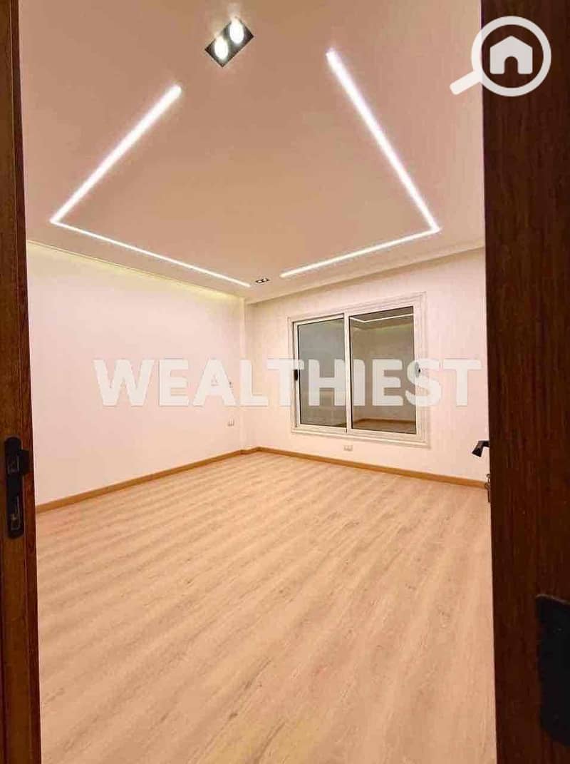 9 d0b46a86-f8cb-4c0b-a388-3d00d19ac0c0. jpg