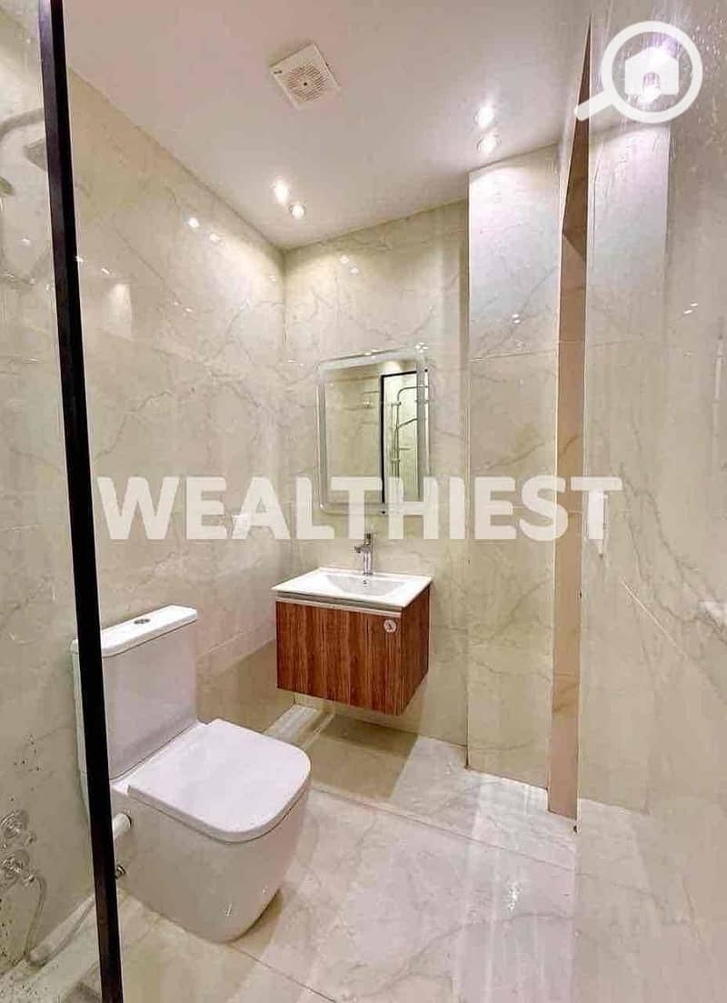 11 aa4cdc48-f052-4f12-ad40-5ef7176f45d7. jpg