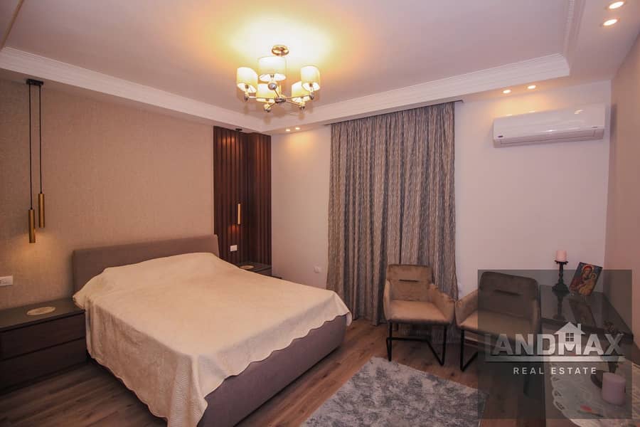 5 WhatsApp Image 2026-01-04 at 1.40. 23 PM (1). jpeg