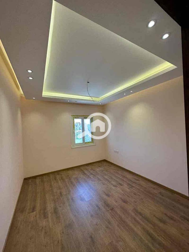 6 PHOTO-2026-01-04-13-30-58 12. jpg