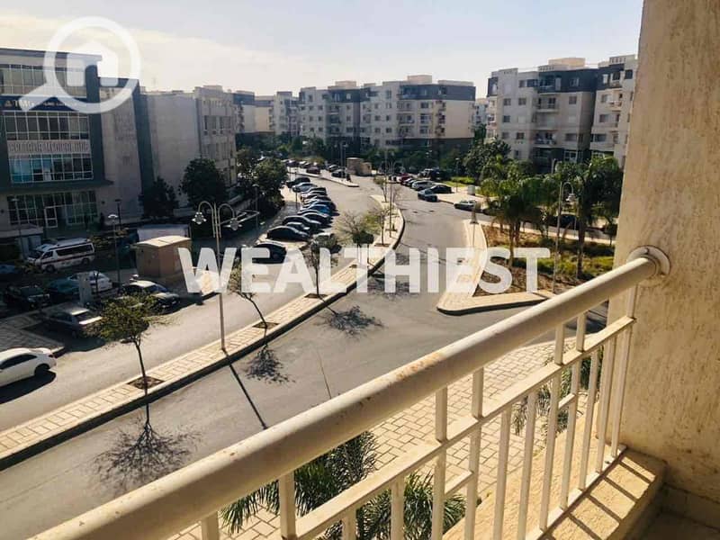 4 51a3e47c-6018-4f51-b4f3-f84b66e831b2. jpg