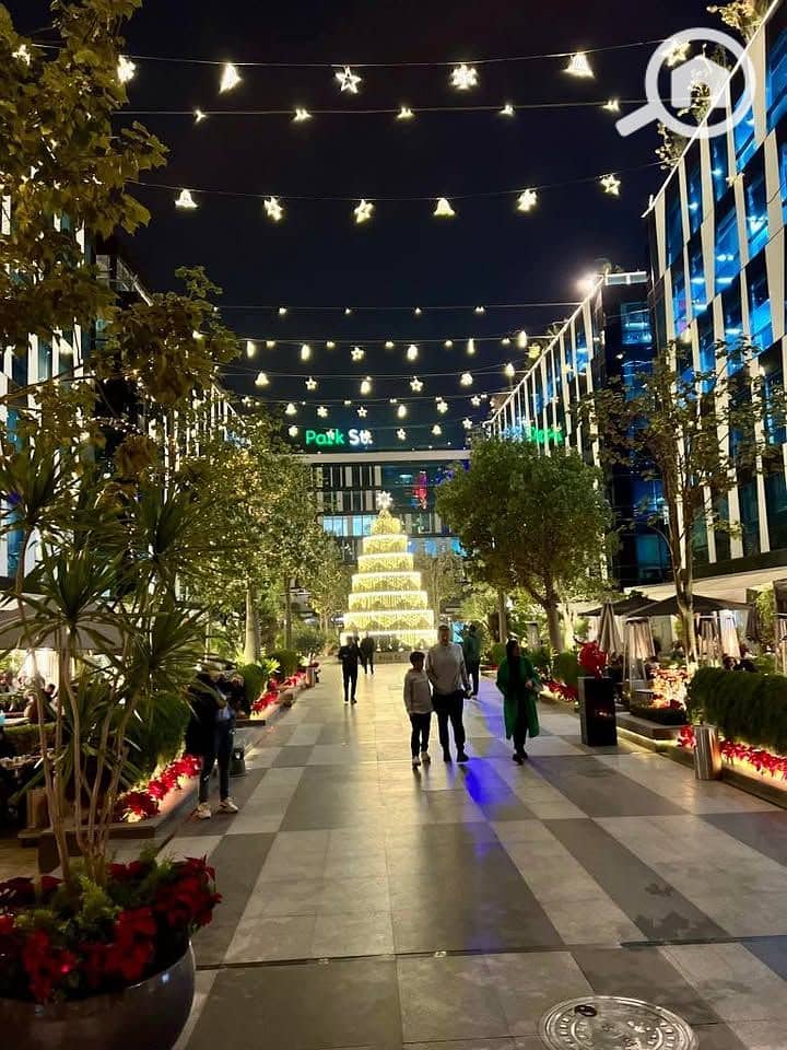 8 597932511_10164442112784155_5144813507081208462_n. jpg