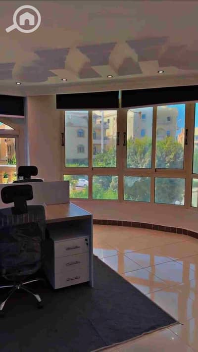 مکتب  للايجار في القاهرة الجديدة، القاهرة - 1000535605. jpg