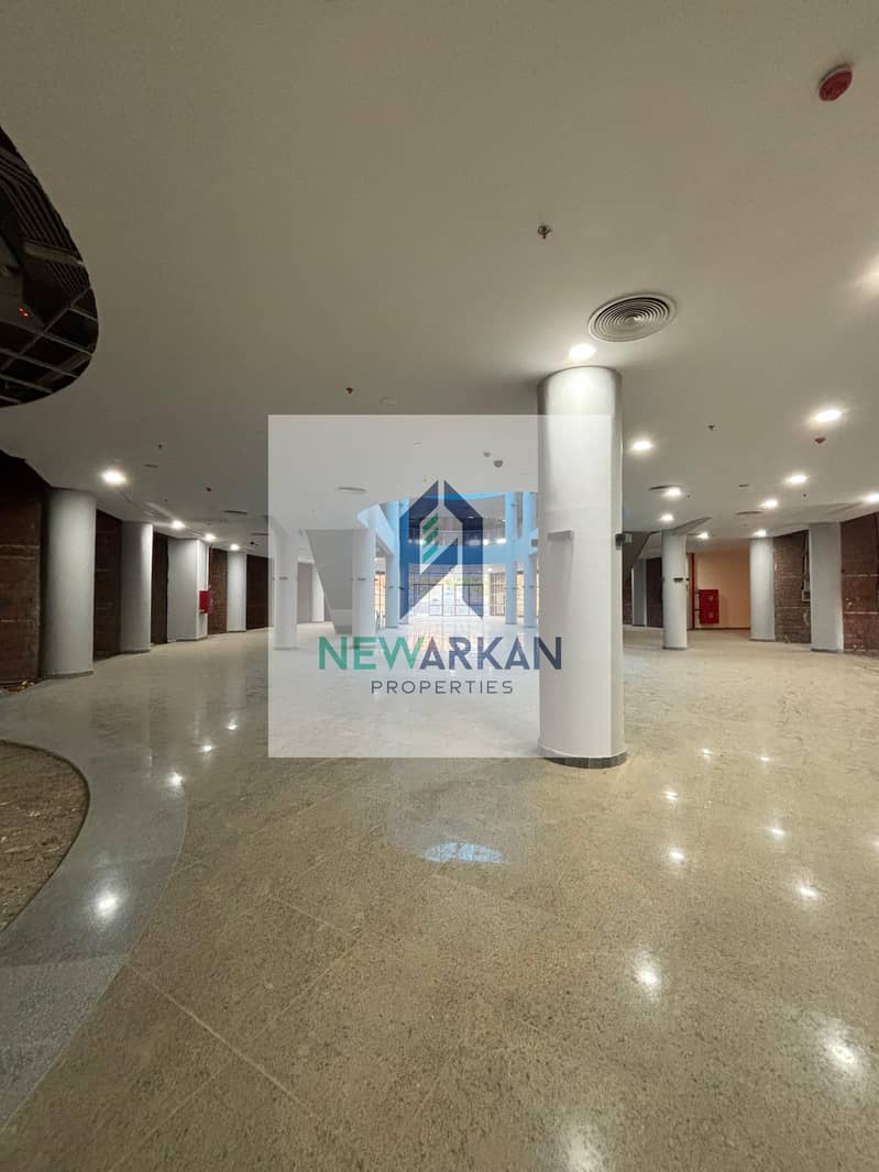 4 WhatsApp Image 2025-10-02 at 9.32. 44 PM (1). jpeg