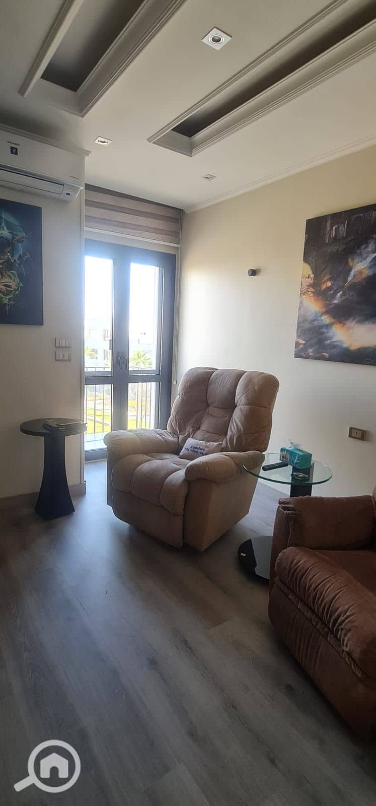 7 WhatsApp Image 2026-01-04 at 13.45. 37 (1). jpeg