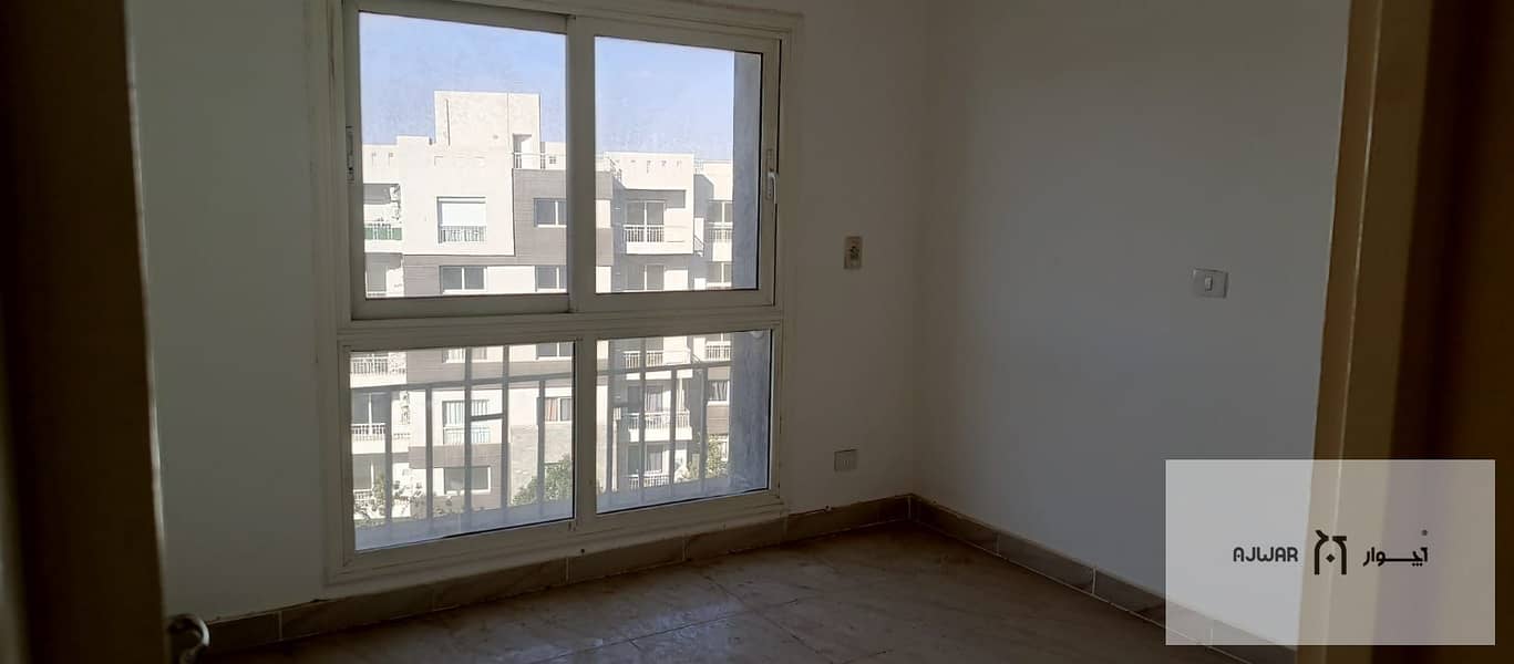 3 WhatsApp Image 2025-12-30 at 9.51. 18 PM (1). jpeg