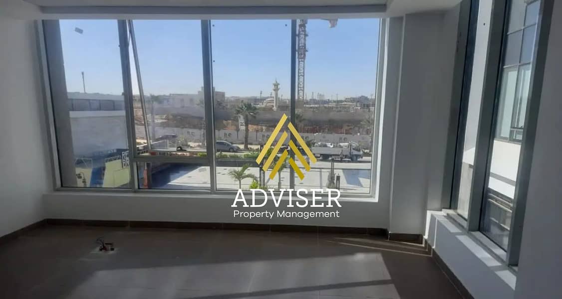 8 Finished clinic golden square for sale ready to move عيادة   استلام فوري متشطبة (45). jpg