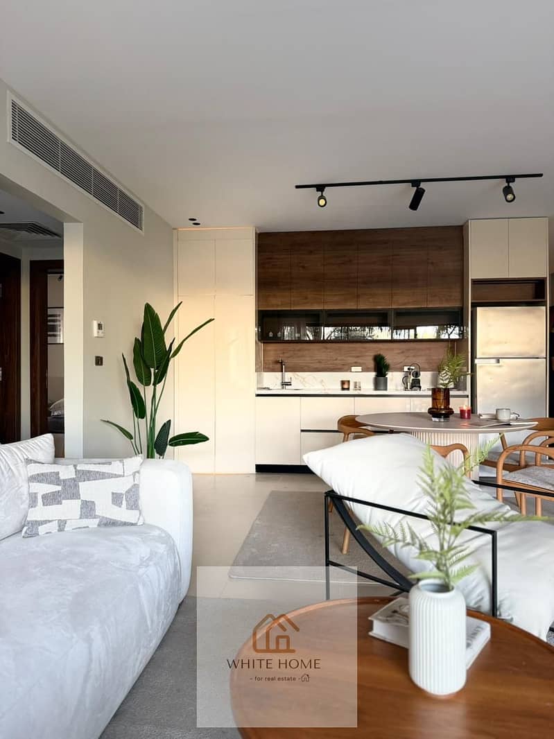 4 WhatsApp Image 2026-01-03 at 4.19. 13 PM. jpeg