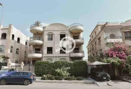 عقار سكني آخر 6 غرف نوم للبيع في القاهرة الجديدة، القاهرة - d8cb5ee2-e670-498a-b6f6-6f61a1fdbb34. jpg