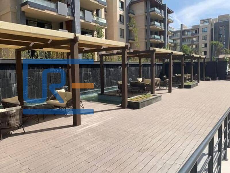 2 3140091-4efe0o. jpg