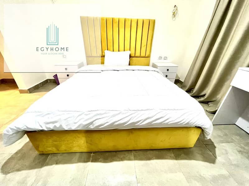 12 ee837499-8a5a-44b4-8f1d-67355af811c6. jpg