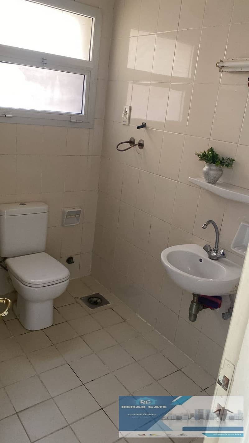 5 7beb5367-6903-414c-92d2-ffdeeb371bd5. jpg