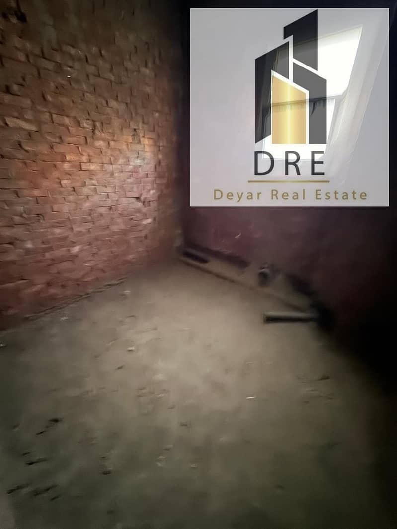 15 c59c19a9-d65d-4752-ad26-9d324b72fec4. jpg