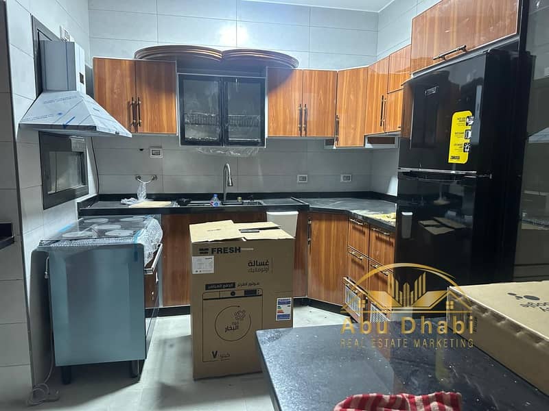 8 e685d871-8610-4ce1-906f-9dde0551e88f. jpg