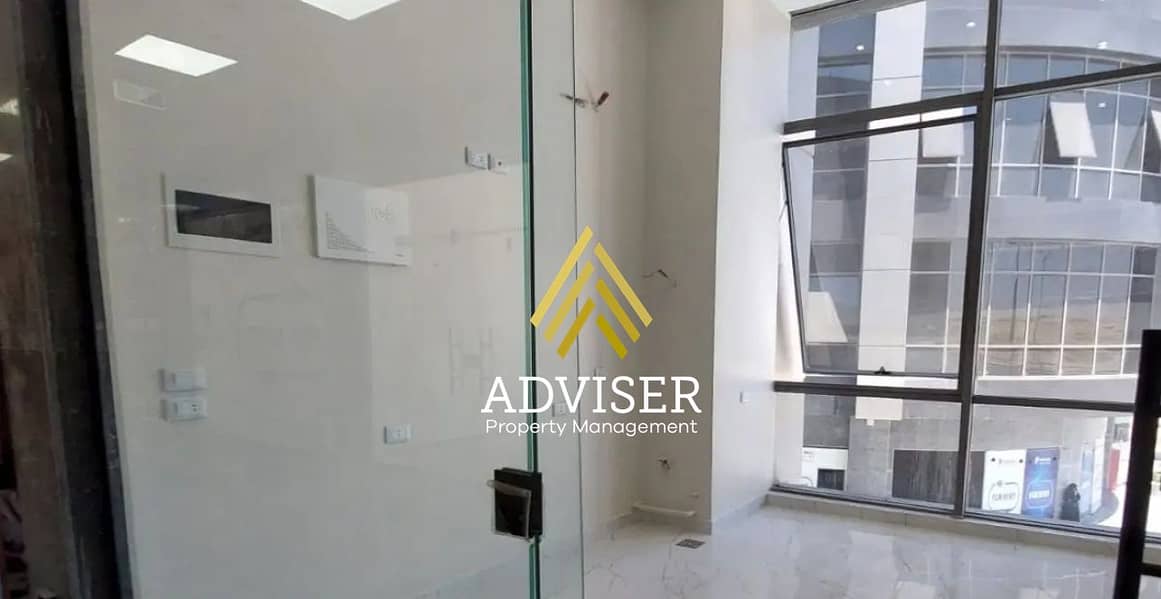 3 Ready to move finished office for rent التجمع الخامس مكتب استلام فوري  البنفسج متشطب  (13). jpg