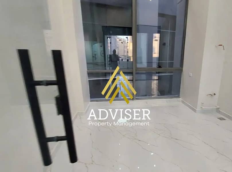 4 Ready to move finished office for rent التجمع الخامس مكتب استلام فوري  البنفسج متشطب  (14). jpg
