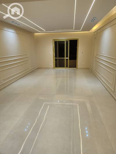 فلیٹ 3 غرف نوم للبيع في الشيخ زايد، الجيزة - IMG-20260103-WA0028. jpg