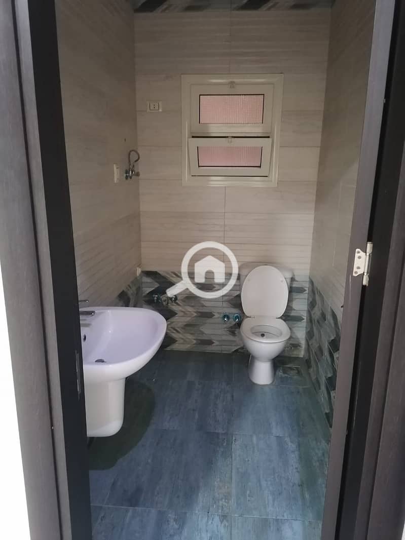 8 WhatsApp Image 2026-01-04 at 14.22. 00 (1). jpeg