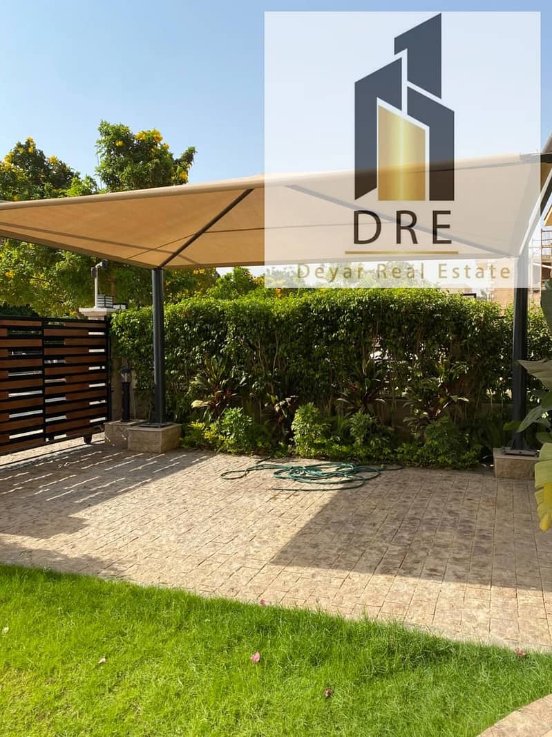 13 8a0f7fff-6b46-407b-8092-599a54c72f00. jpg